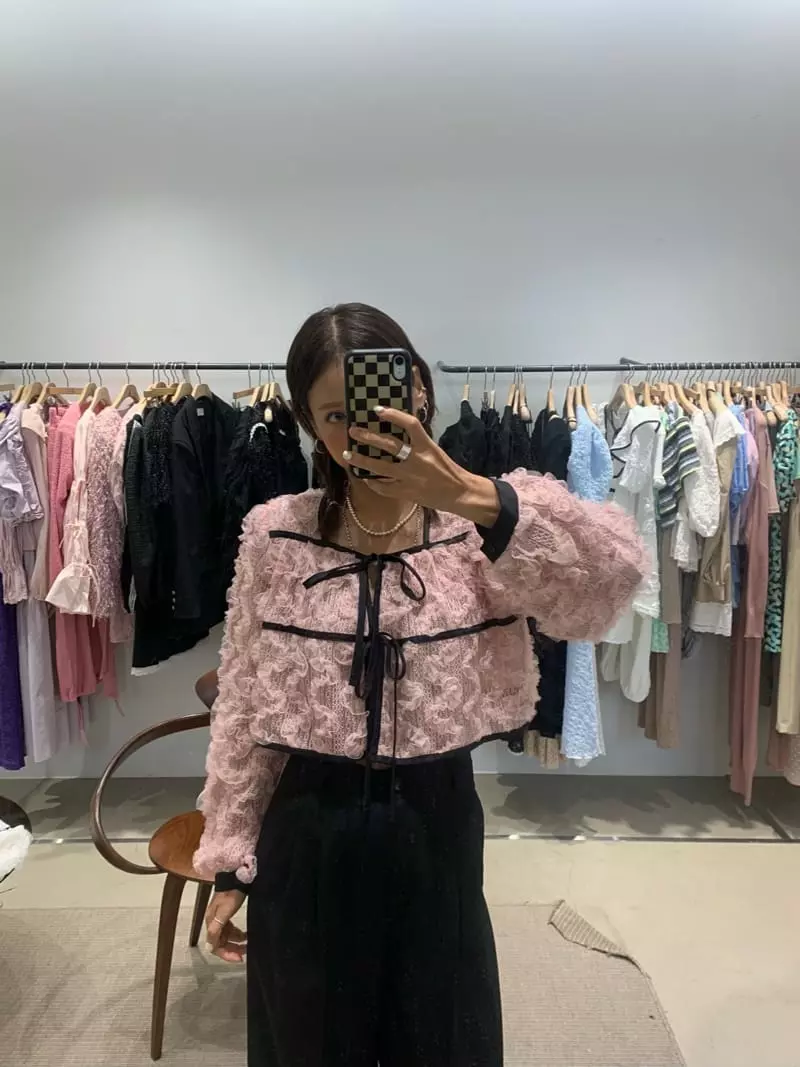 Melted - Korean Women Fashion - #momslook - Mesh Piping Blouse - 3
