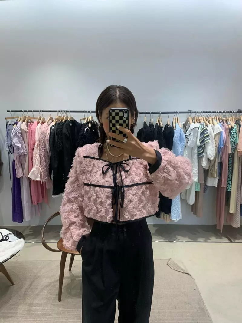 Melted - Korean Women Fashion - #momslook - Mesh Piping Blouse - 5