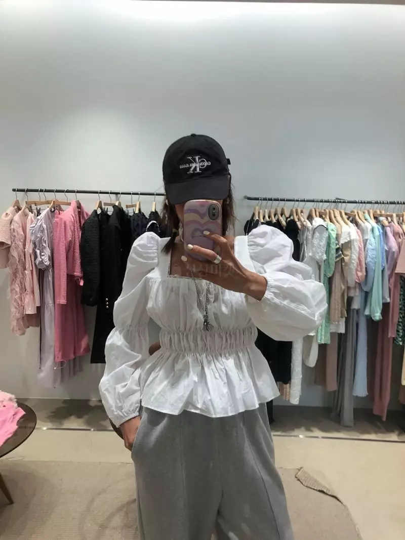 Melted - Korean Women Fashion - #womensfashion - Lace Berry Blouse - 8