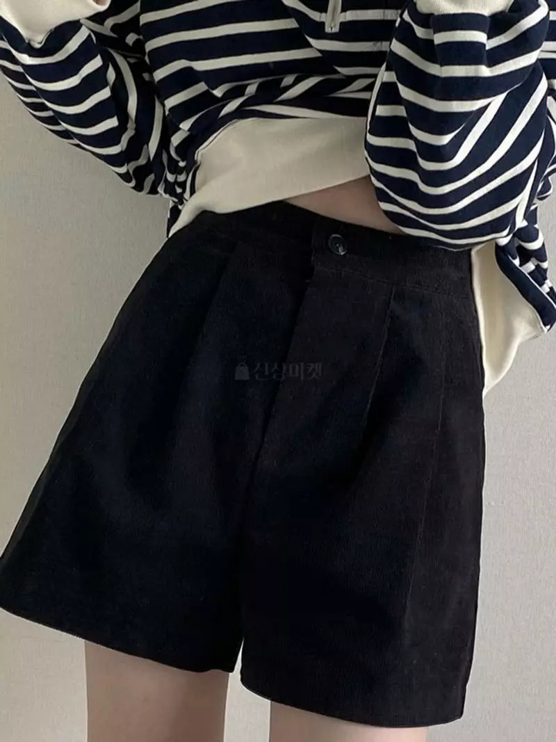 Mer - Korean Women Fashion - #momslook - Rib Shorts - 11
