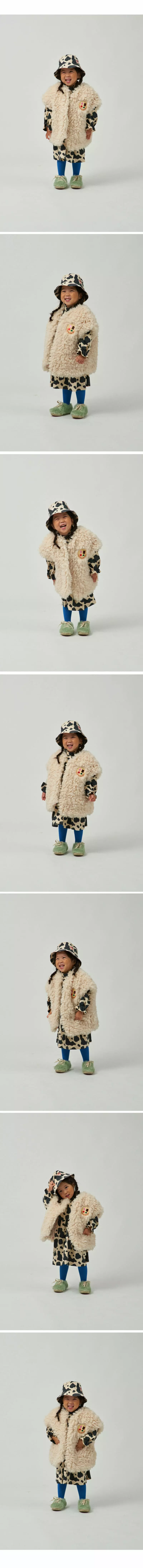 Mini Ps Market - Korean Children Fashion - #stylishchildhood - Pigure Patch Vest 10~11 12~13 size