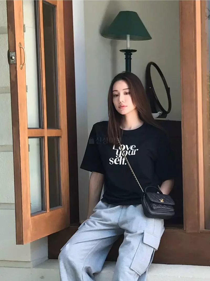 Moheli - Korean Women Fashion - #thelittlethings - Love Tee - 9