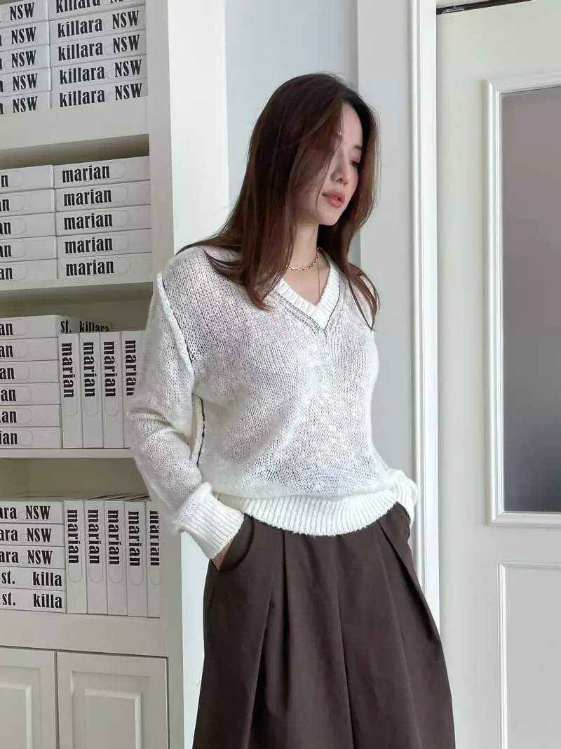 Moheli - Korean Women Fashion - #vintagekidsstyle - V Mesh Knit Tee - 2