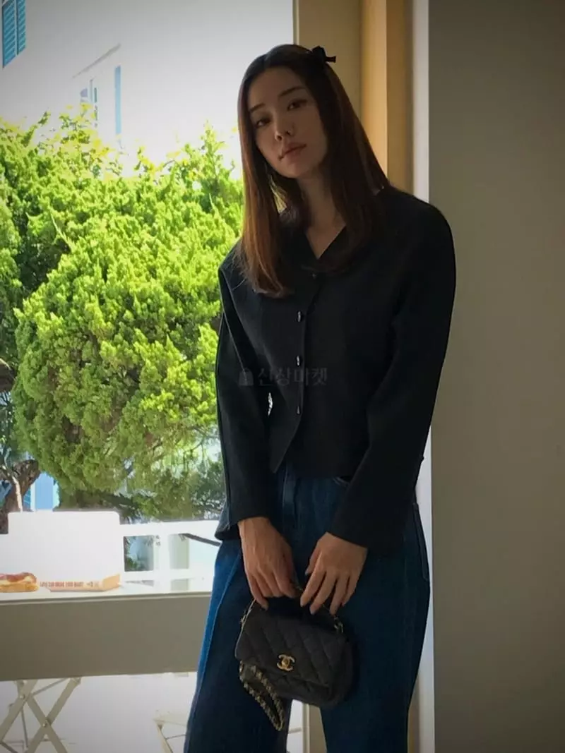 Moheli - Korean Women Fashion - #momslook - Lami Blouse - 4