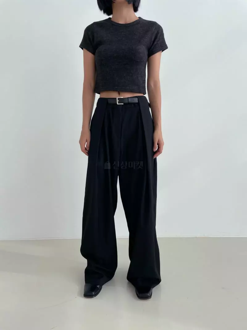 Moment - Korean Women Fashion - #momslook - Warm Crop Tee - 11