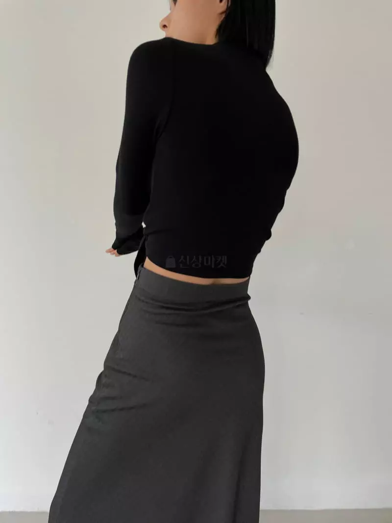 Moment - Korean Women Fashion - #momslook - Sig Twist Tee - 8