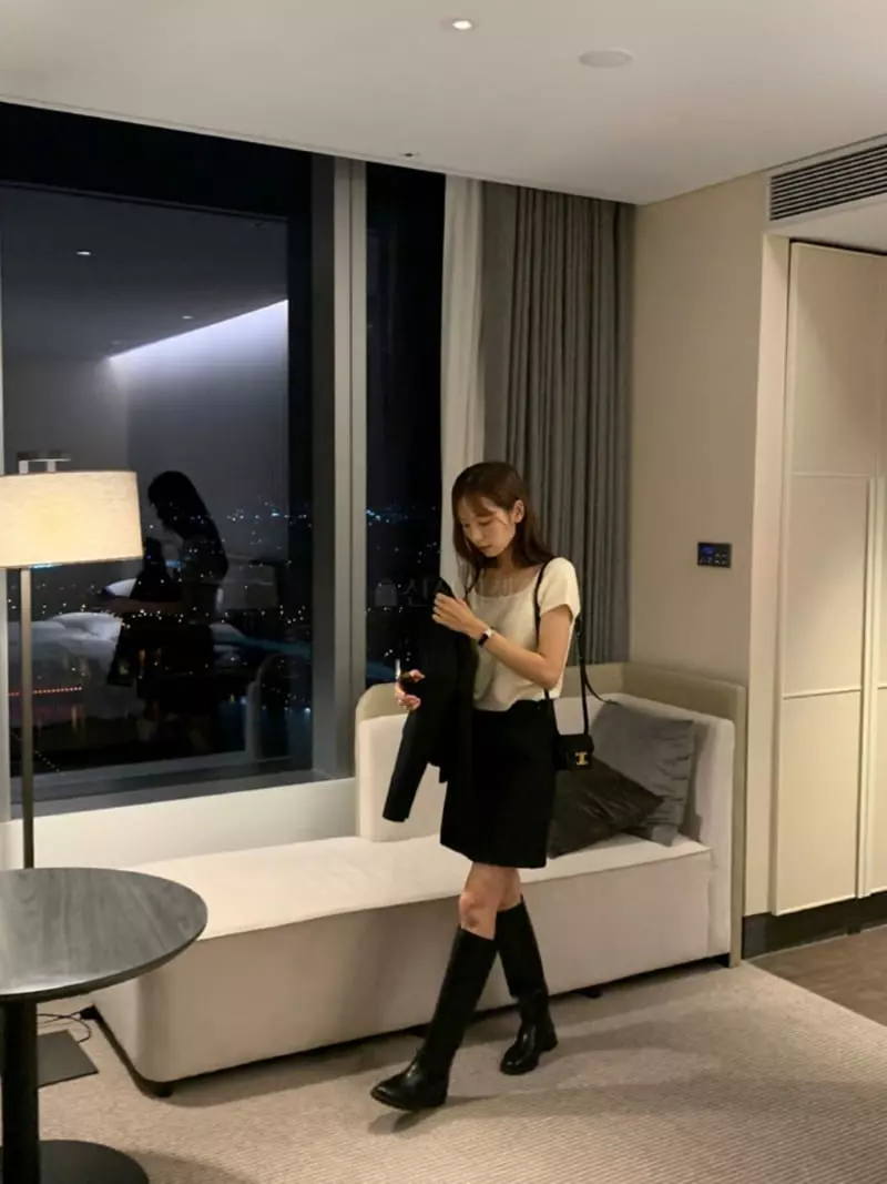Moment - Korean Women Fashion - #momslook - Square Knit Tee - 11