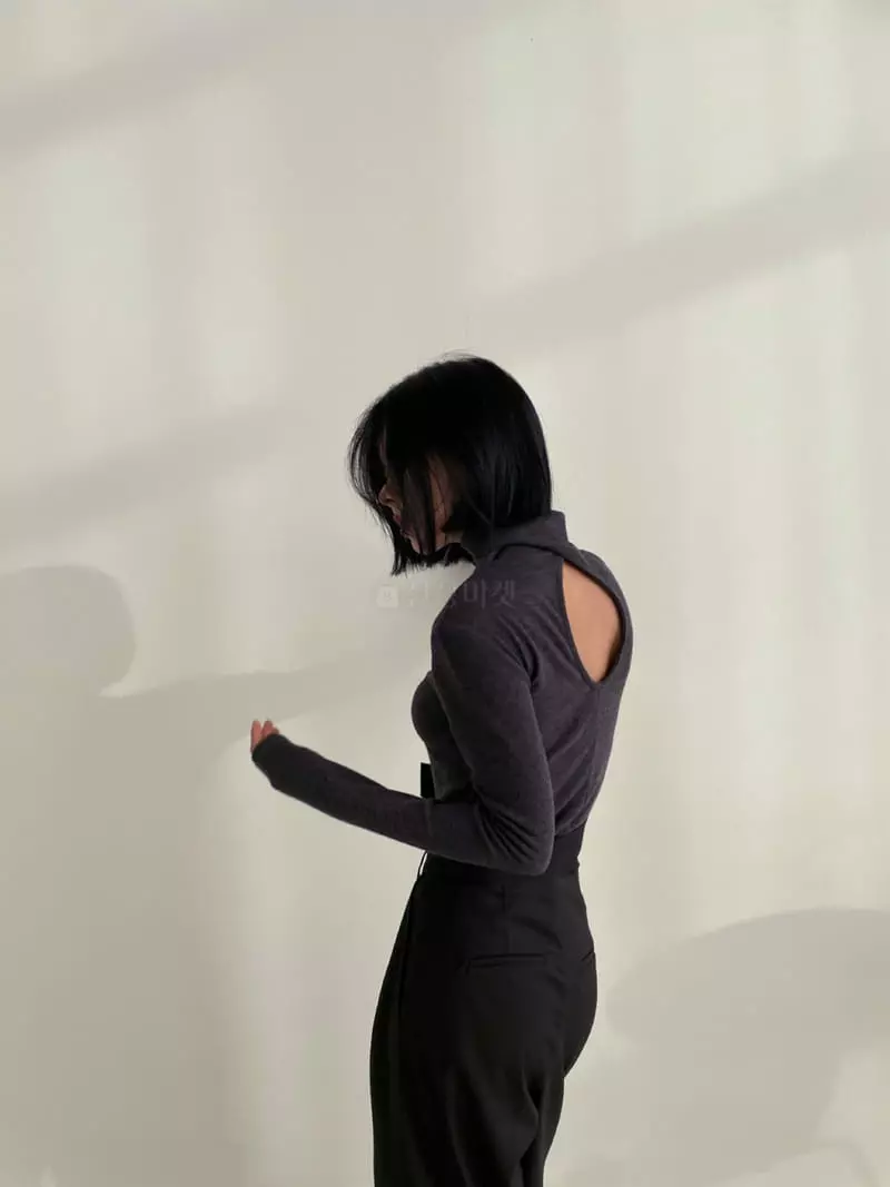 Moment - Korean Women Fashion - #momslook - Rain Turtleneck Tee - 3
