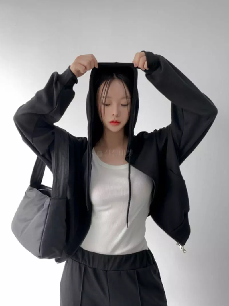 Moment - Korean Women Fashion - #womensfashion - Gram U Neck Tee - 4
