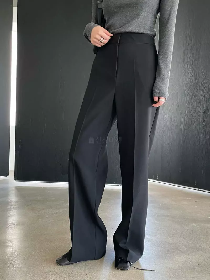 Moment - Korean Women Fashion - #pursuepretty - Cover Slit Pants - 4