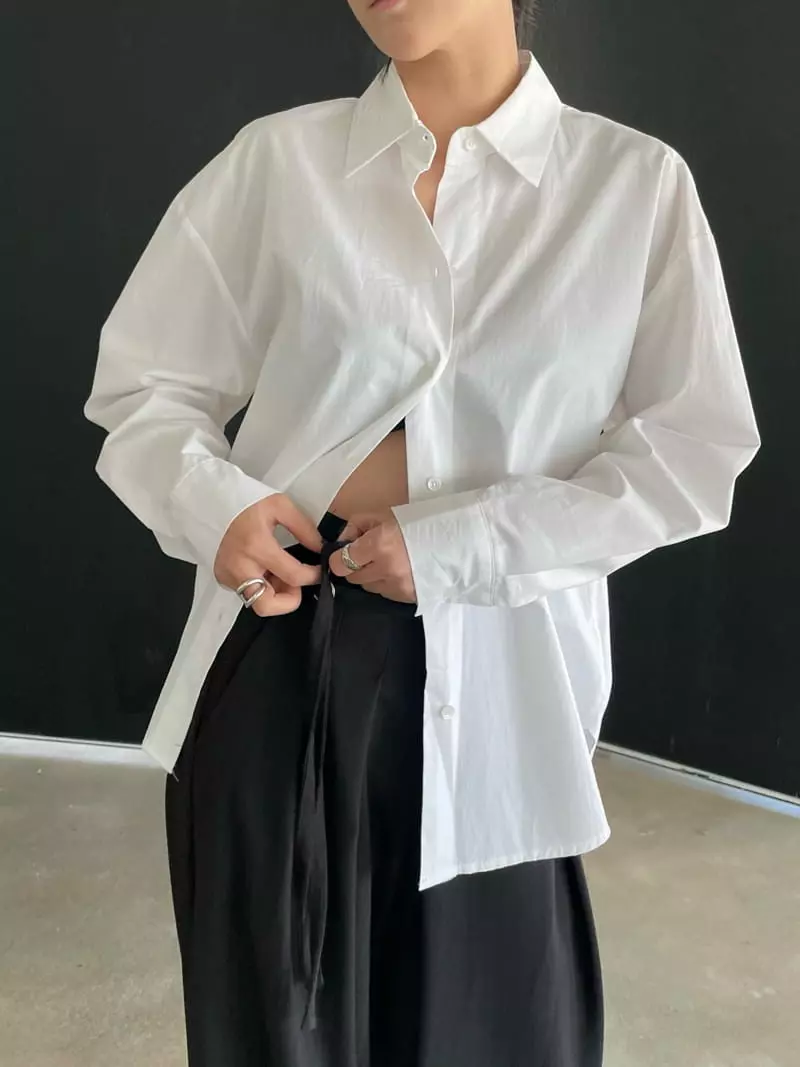 Moment - Korean Women Fashion - #vintagekidsstyle - Catch Slit Shirt