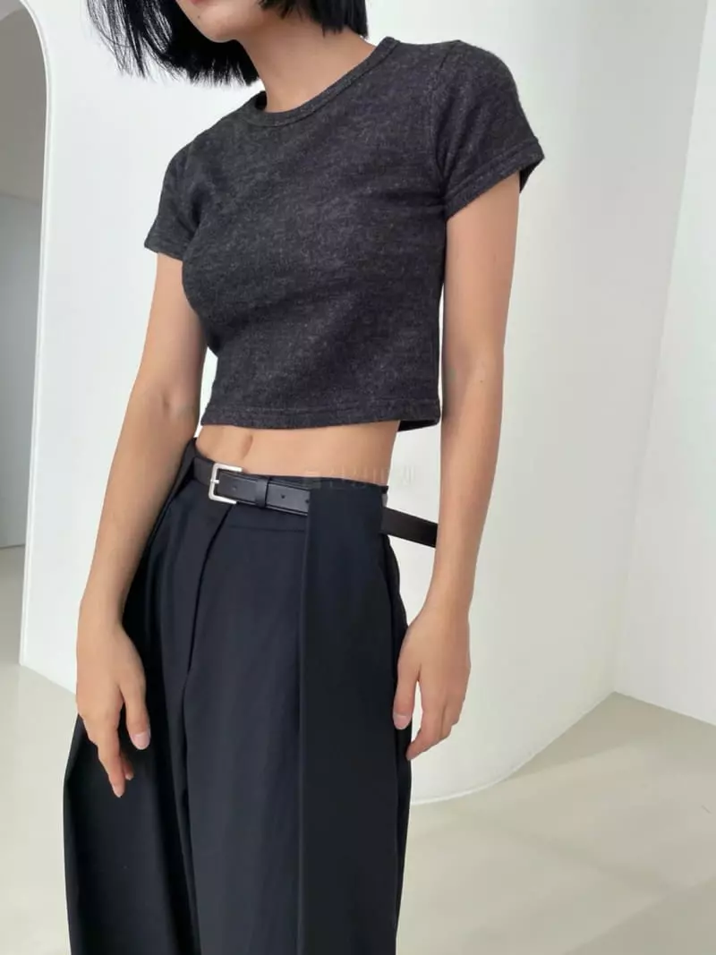 Moment - Korean Women Fashion - #womensfashion - Warm Crop Tee - 10