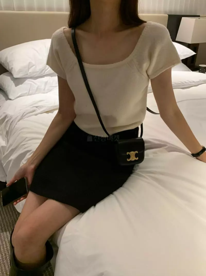 Moment - Korean Women Fashion - #womensfashion - Square Knit Tee - 10