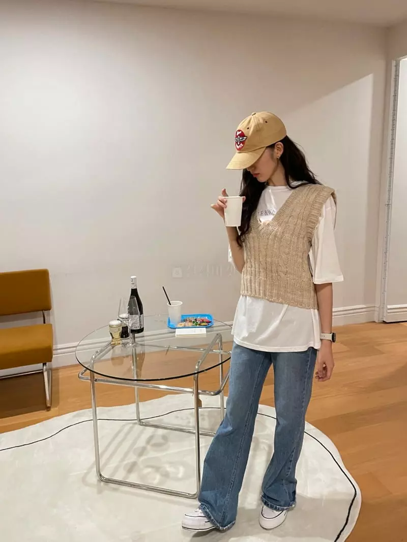 Monosenso - Korean Women Fashion - #momslook - Twist Knit Vest - 10