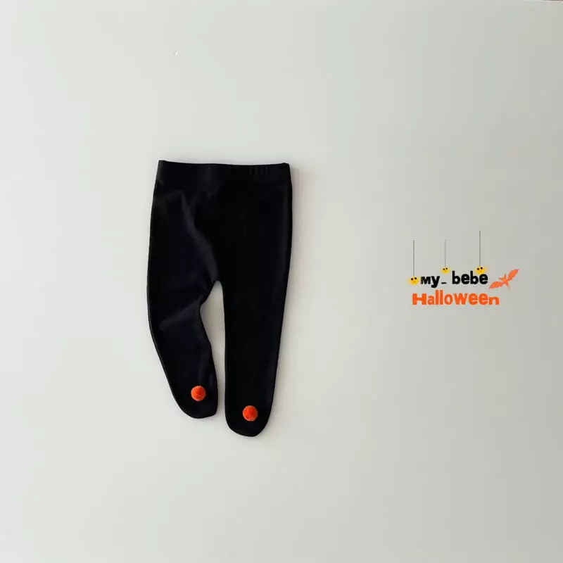 My Bebe - Korean Baby Fashion - #babylifestyle - Halloween Pong Pong Foot Leggings - 5
