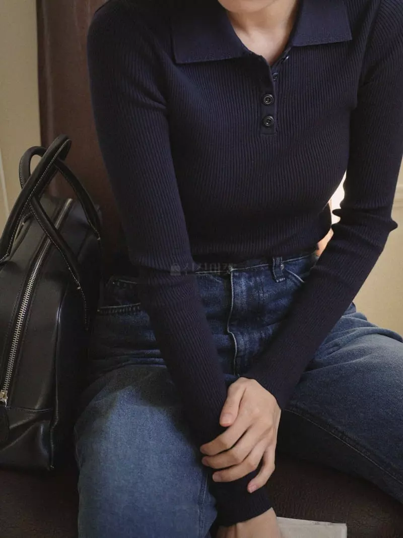 Nan - Korean Women Fashion - #momslook - Crop Collar Knit Tee - 6