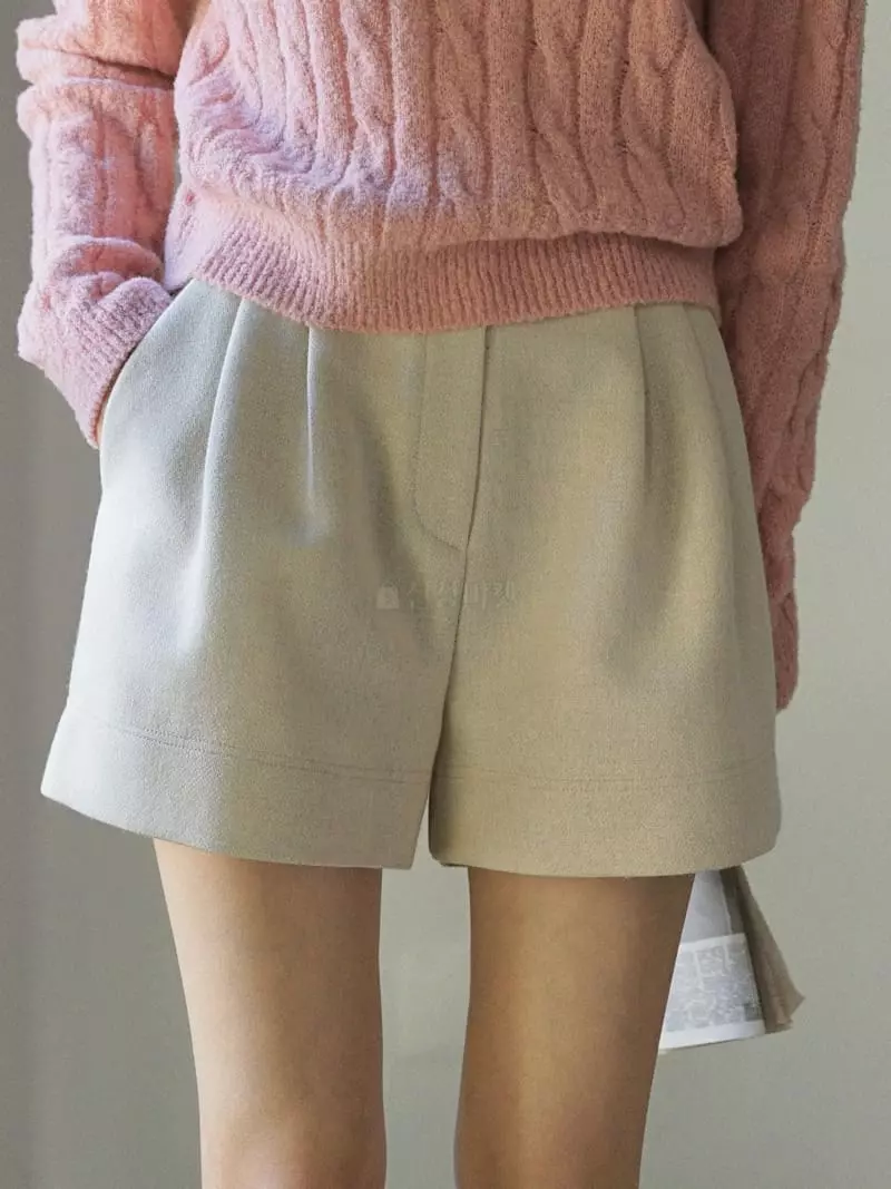 Nan - Korean Women Fashion - #womensfashion - Peanut Shorts - 4