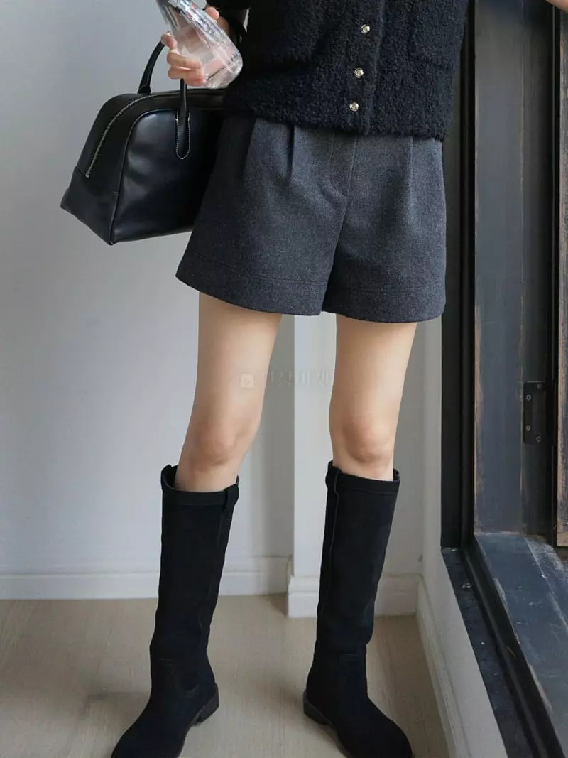 Nan - Korean Women Fashion - #momslook - Peanut Shorts - 8