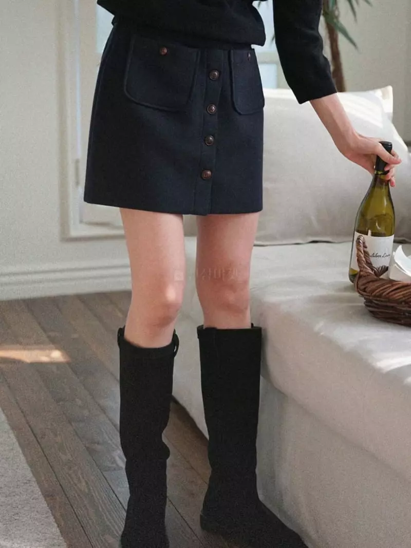 Nan - Korean Women Fashion - #momslook - Button Skirt - 3