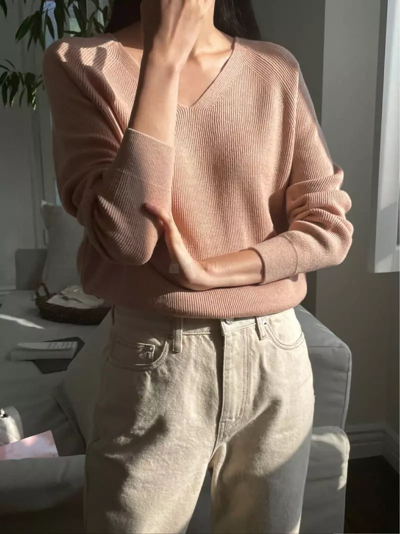 Nan - Korean Women Fashion - #thatsdarling - Niju V Neck Knit Tee - 5