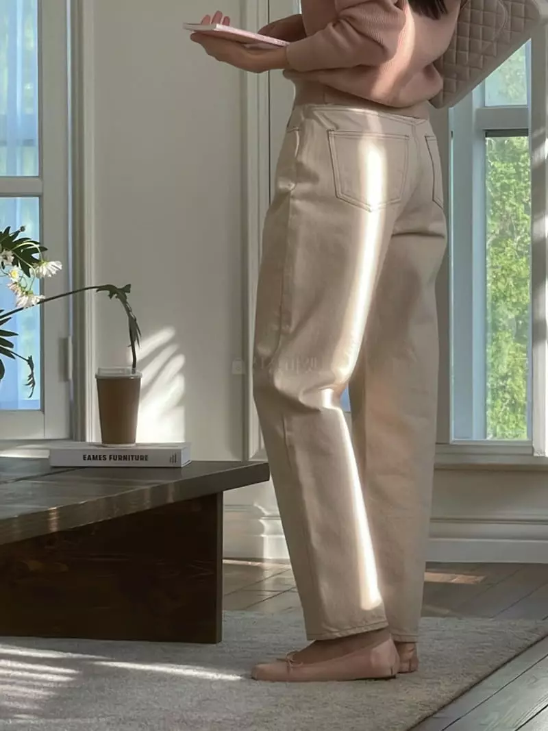 Nan - Korean Women Fashion - #womensfashion - Tapered Jeans - 8