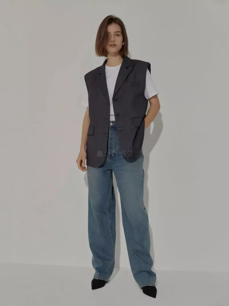 Neroli36 - Korean Women Fashion - #momslook - H Check Vest - 3