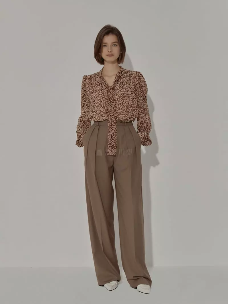 Neroli36 - Korean Women Fashion - #womensfashion - Leopard Tie Blouse - 4