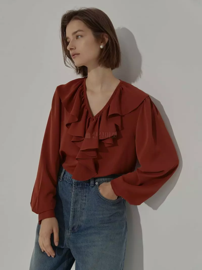 Neroli36 - Korean Women Fashion - #momslook - Tos Frill Blouse