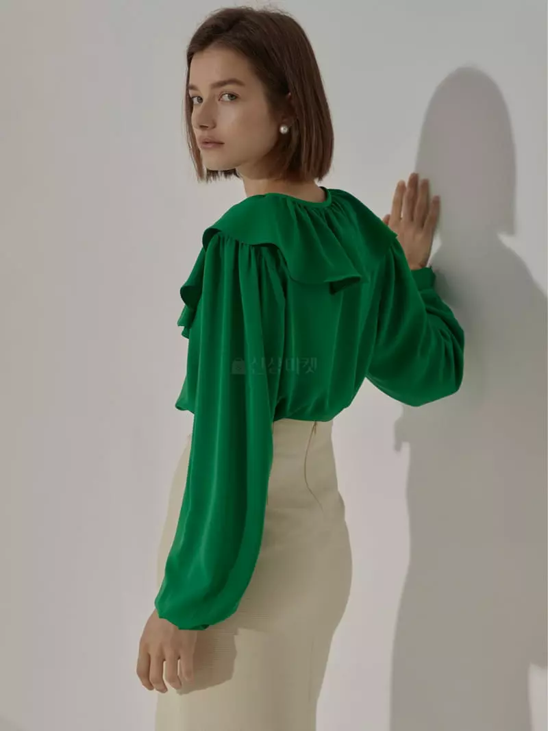 Neroli36 - Korean Women Fashion - #momslook - Tos Frill Blouse - 3