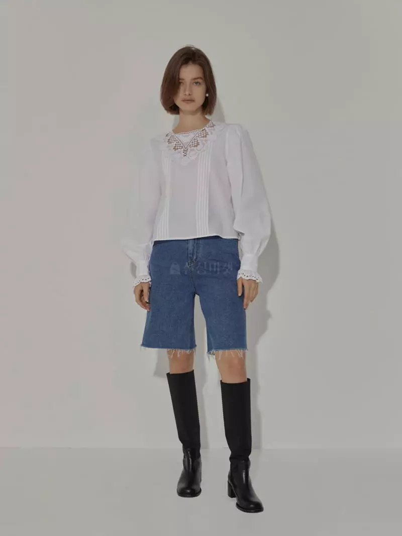 Neroli36 - Korean Women Fashion - #romanticstyle - Lace Pintuck Blouse - 3