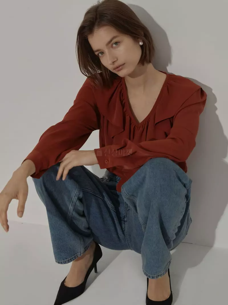 Neroli36 - Korean Women Fashion - #womensfashion - Tos Frill Blouse - 2