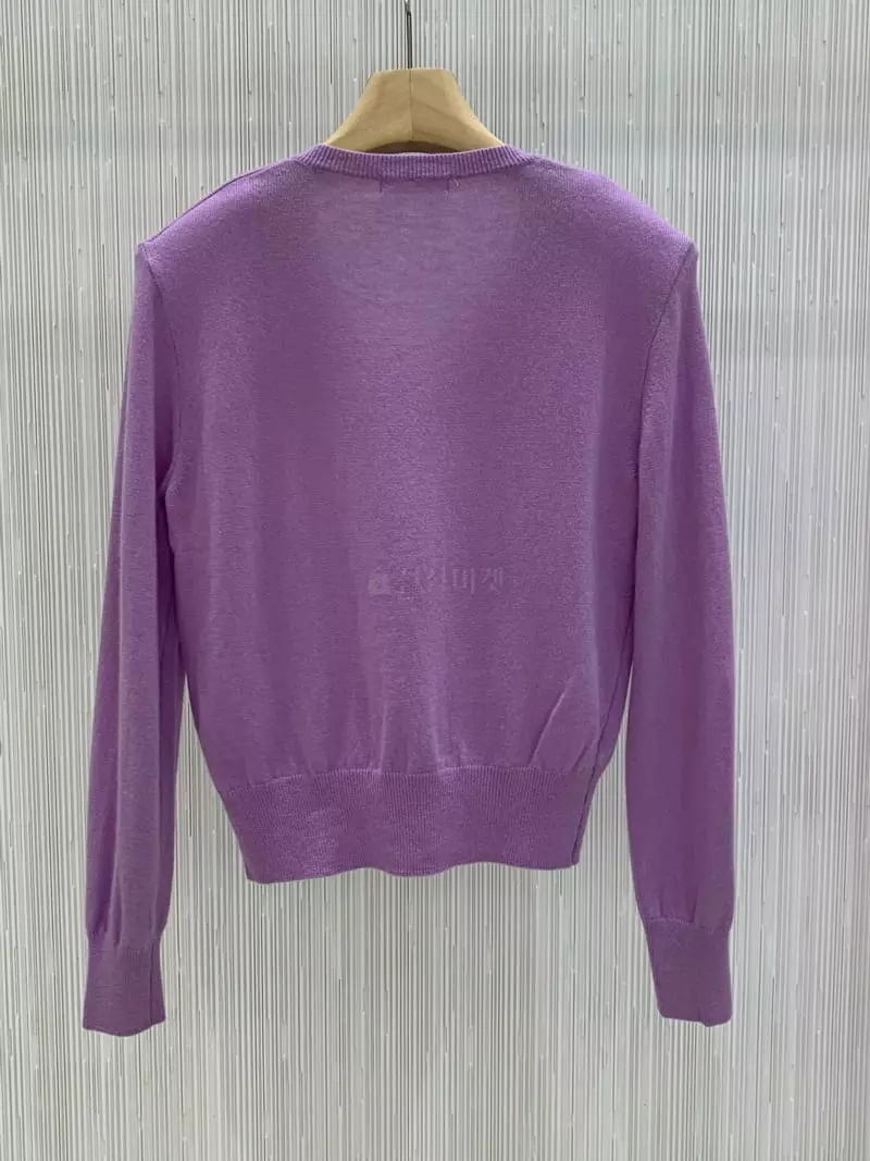 Neroli36 - Korean Women Fashion - #womensfashion - Pad V Knit Tee - 9