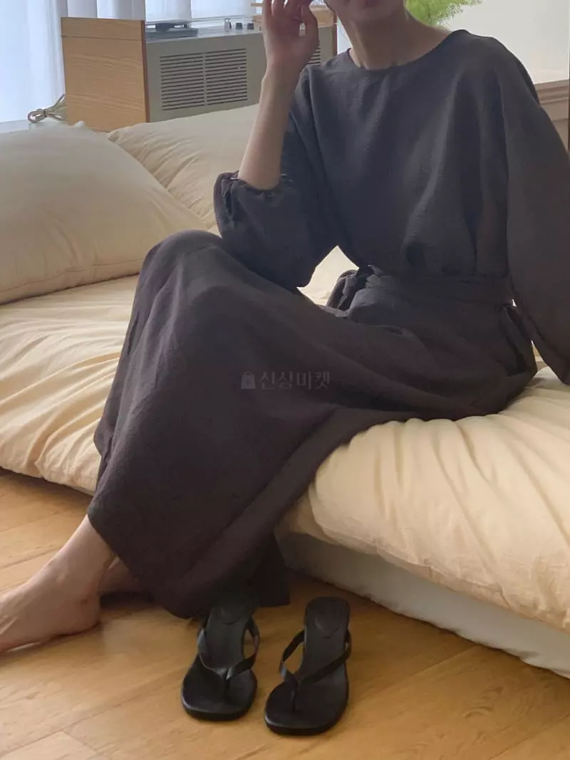 Neuf Nine - Korean Women Fashion - #womensfashion - Embo One-piece - 4