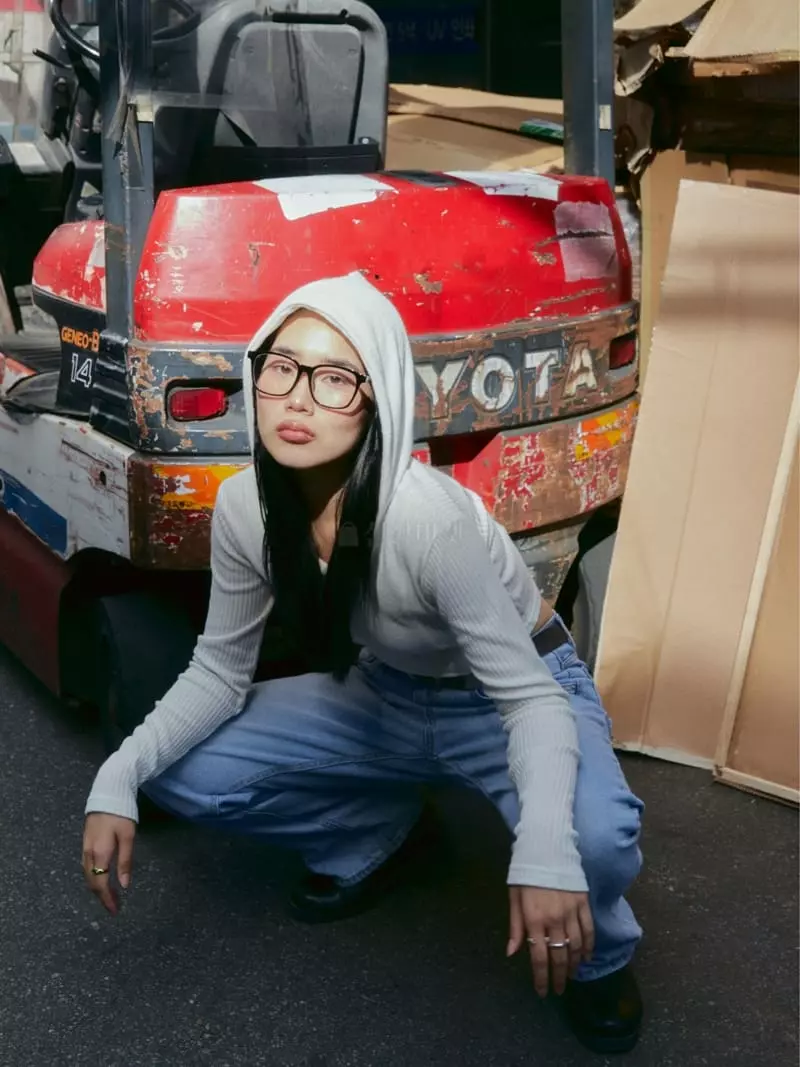 Neuter - Korean Women Fashion - #momslook - Half Crop Hoody Tee - 10