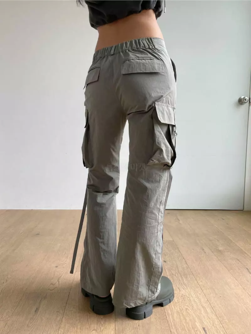 Neuter - Korean Women Fashion - #vintagekidsstyle - Bootscut Pants - 3