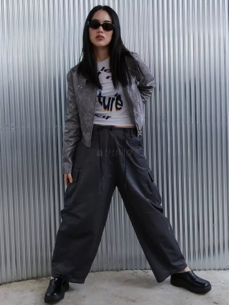 Neuter - Korean Women Fashion - #womensfashion - Crack Zip-up - 7