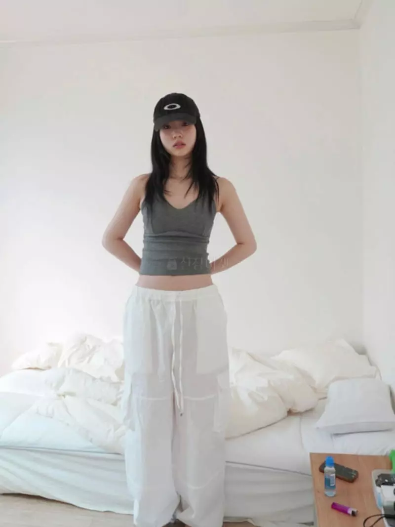 Neuter - Korean Women Fashion - #womensfashion - Cargo Pants - 7