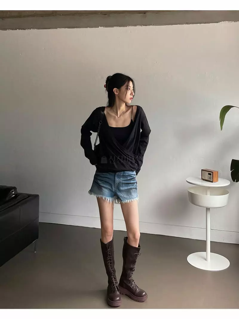 Neuter - Korean Women Fashion - #momslook - Over Wrap Sweatshirt - 4
