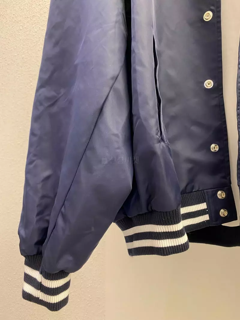 New Open - Korean Women Fashion - #thelittlethings - Bomber Jumper - 3