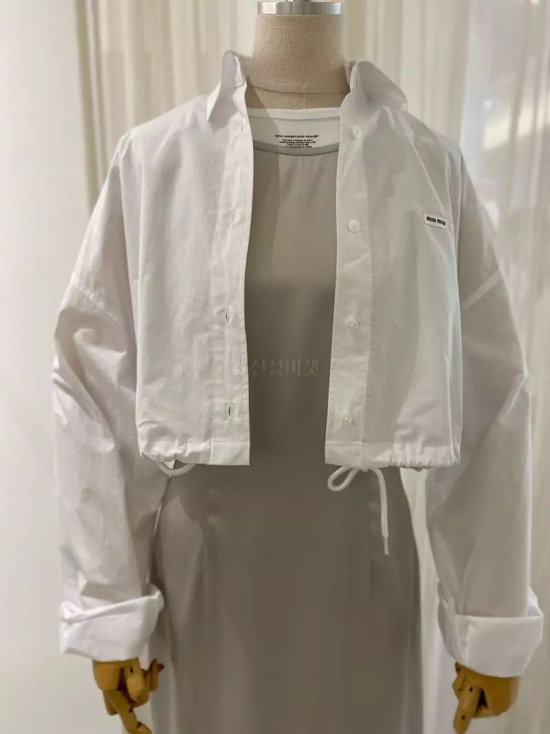 New Open - Korean Women Fashion - #thelittlethings - Mue Crop Shirt - 2