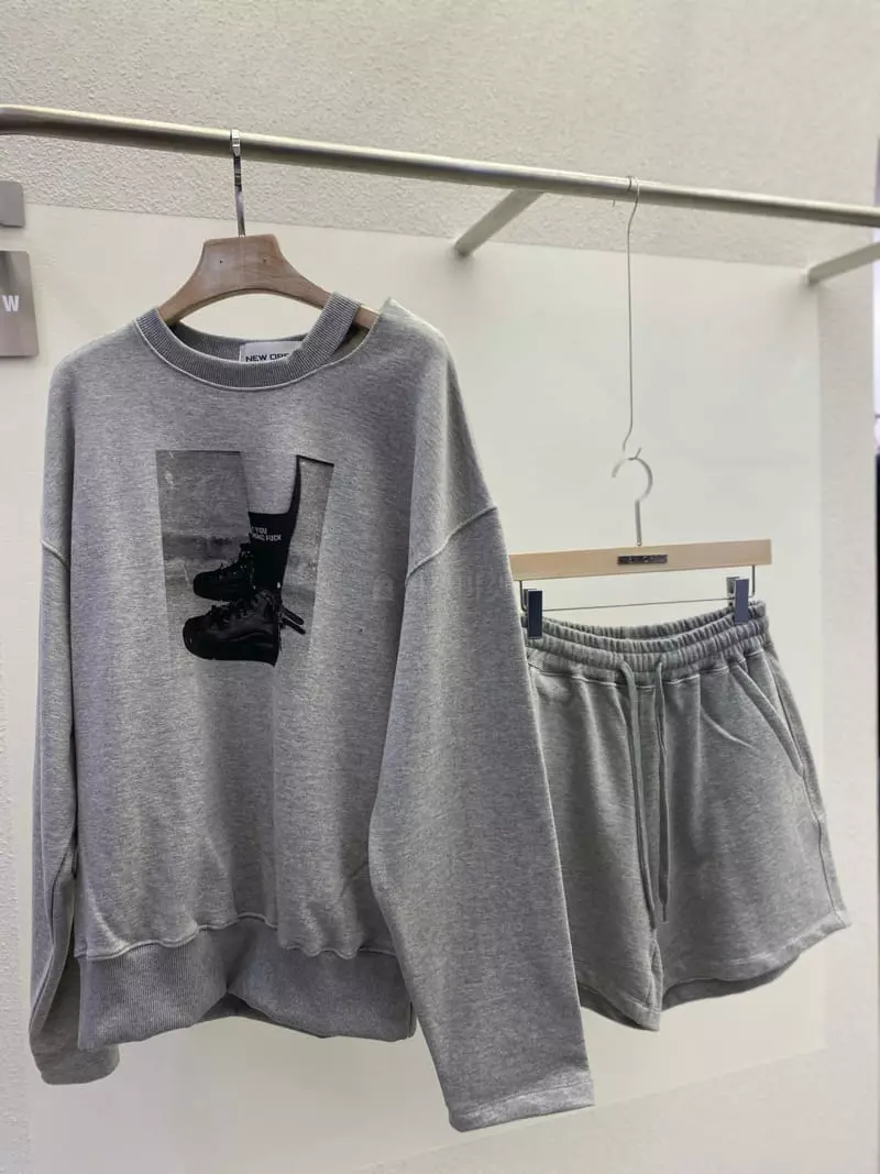 New Open - Korean Women Fashion - #vintageinspired - Heavy Sweatshirt - 6