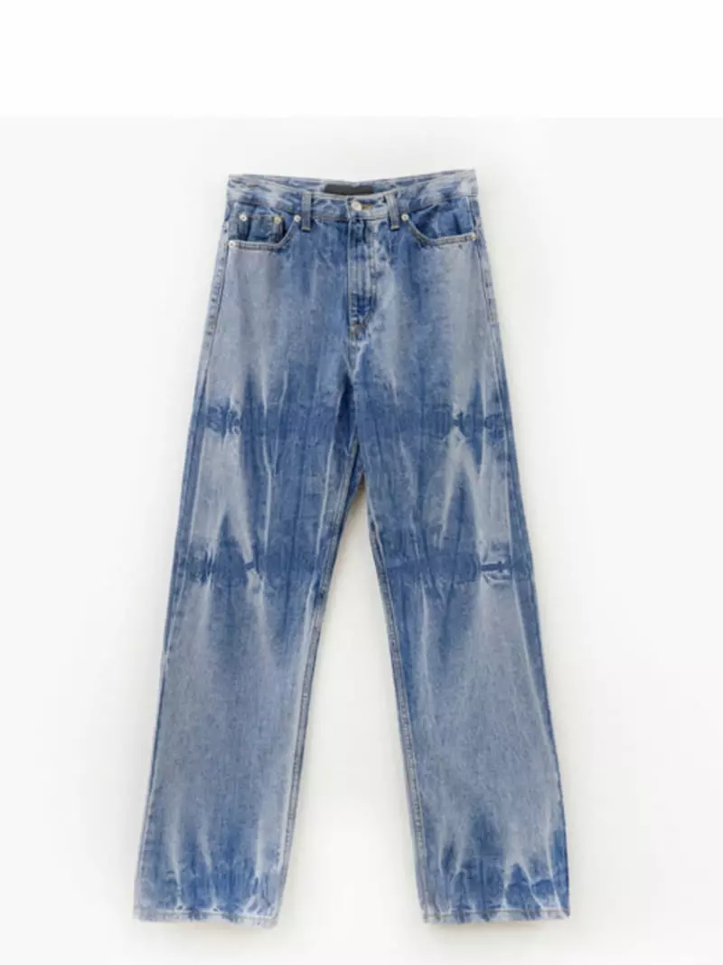 Newjersey - Korean Women Fashion - #restrostyle - Drawing Washing Jeans - 4