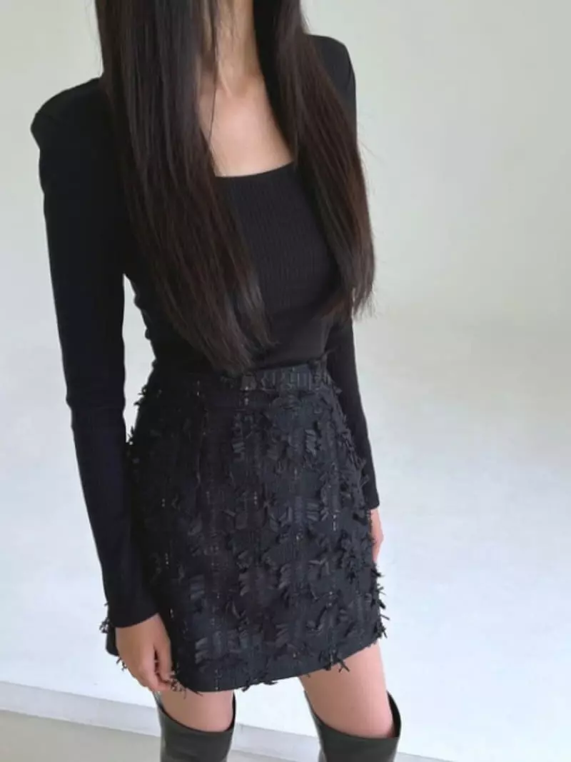 Newtro_Mood - Korean Women Fashion - #momslook - Square Pad Rib Tee - 5