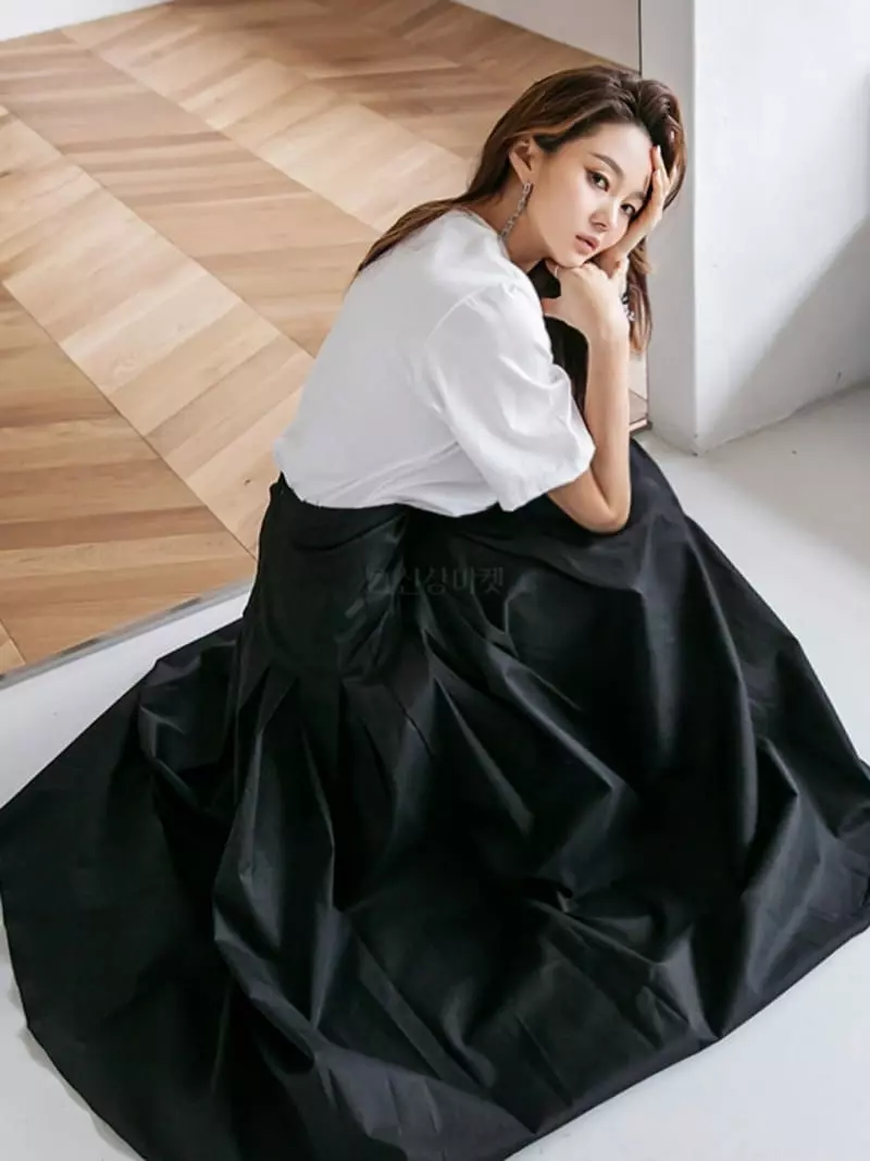 Newtro_Mood - Korean Women Fashion - #restrostyle - Signiture Skirt - 3