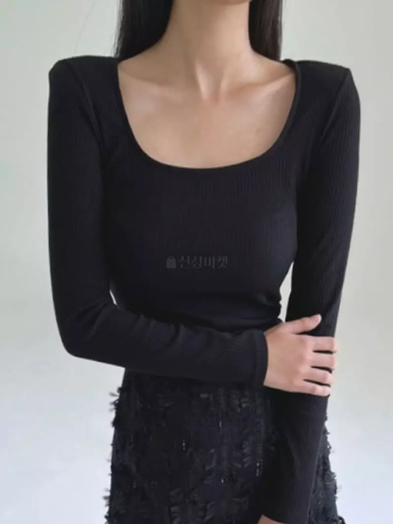 Newtro_Mood - Korean Women Fashion - #romanticstyle - Square Pad Rib Tee