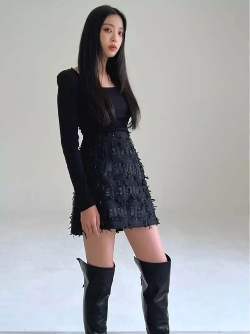 Newtro_Mood - Korean Women Fashion - #shopsmall - Square Pad Rib Tee - 2