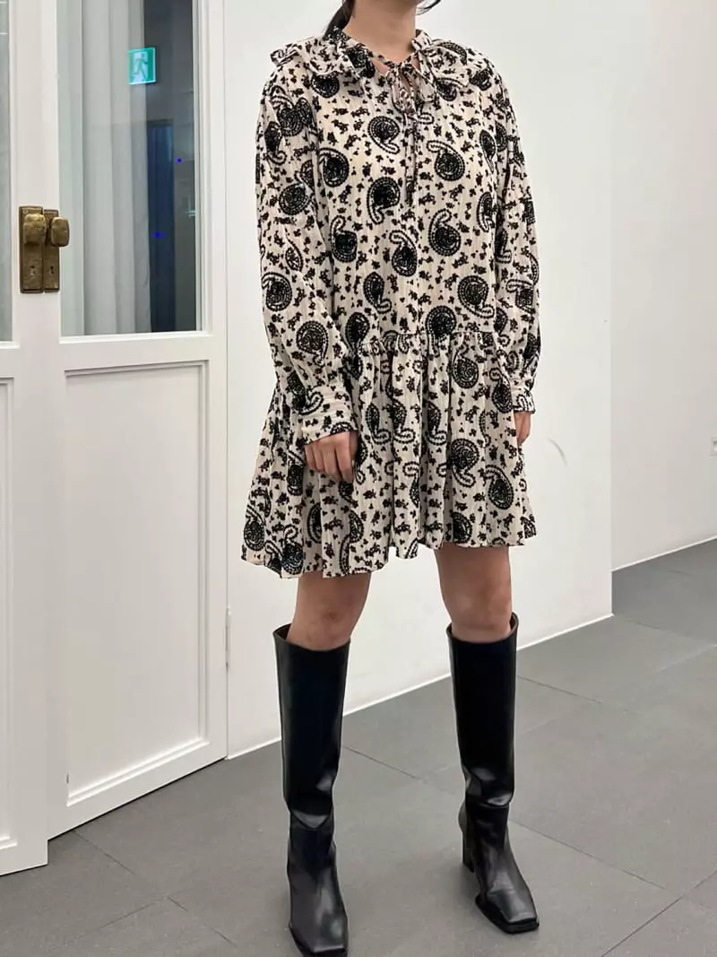 Newtro_Mood - Korean Women Fashion - #vintageinspired - Etro Beanie One-piece
