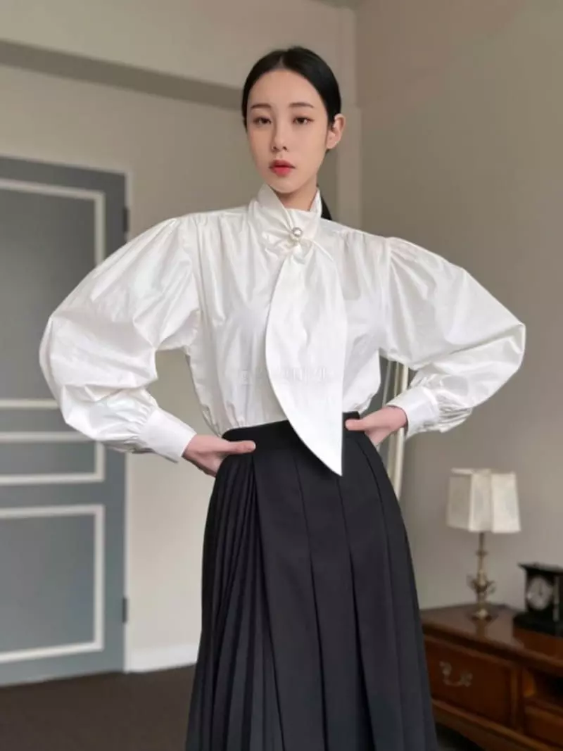 Newtro_Mood - Korean Women Fashion - #womensfashion - Lif Tie Blouse - 5