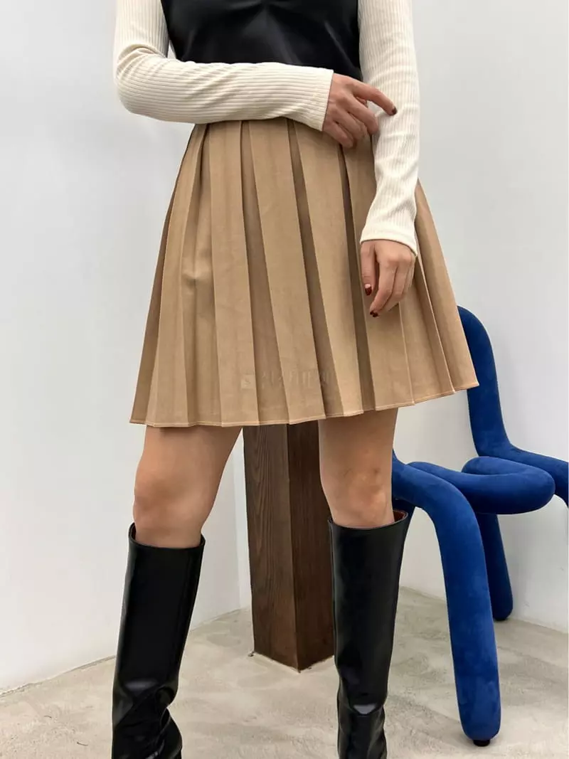 Newtro_Mood - Korean Women Fashion - #womensfashion - Tori Pleats Wrinkle Mini Skirt - 3