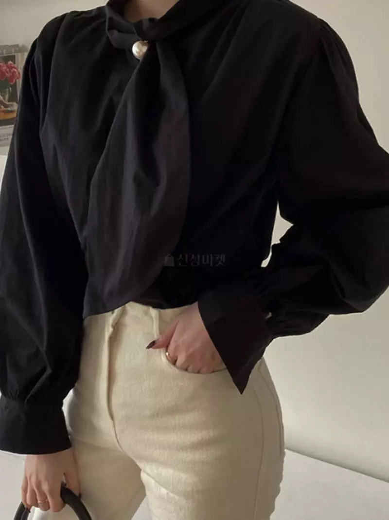 Newtro_Mood - Korean Women Fashion - #womensfashion - Pearl Tie Blouse - 3
